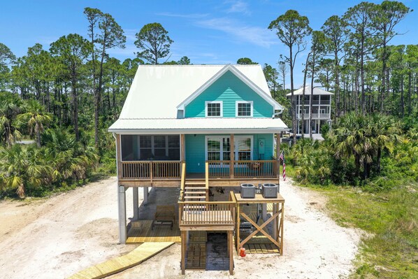 Bethany Cottage - Beachside Exterior