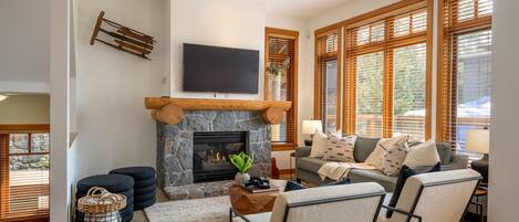 Main Floor - Living Room with Gas Fireplace