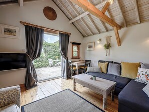 Living area | Brook Farm Annex, Ashford