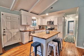 Fully stocked kitchen.