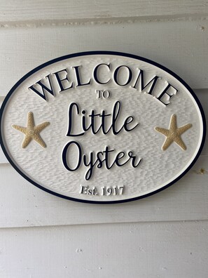 Welcome to Little Oyster!