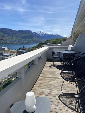 Balcony with lake view - Holiday rental 