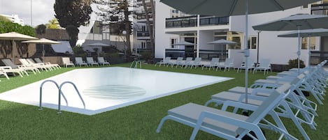 Udendørs pool