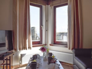 Living room | Little Gem, Kirkcaldy