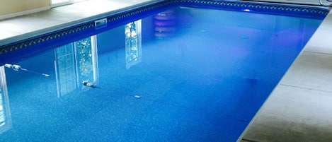 Indoor swimming 