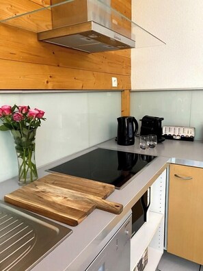 Well equipped kitchen