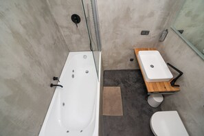Modern bathroom with whirlpool bath