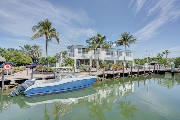 Community Marina and Clubhouse