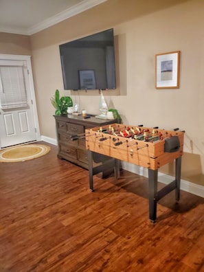 Spielezimmer
