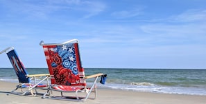 4 beach chairs and 2 umbrellas are provided.