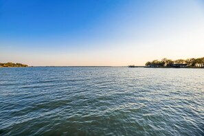 Wide open lake views!