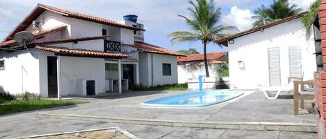 Casa da Dona Diana com piscina, churrasqueira e Wi-Fi em Barreirinhas/MA