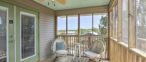 Perry Vacation Rental | 3BR | 2BA | 2 Stories | 1,582 Sq Ft | Stairs Required