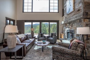 Delight in the stunning views | Main Level