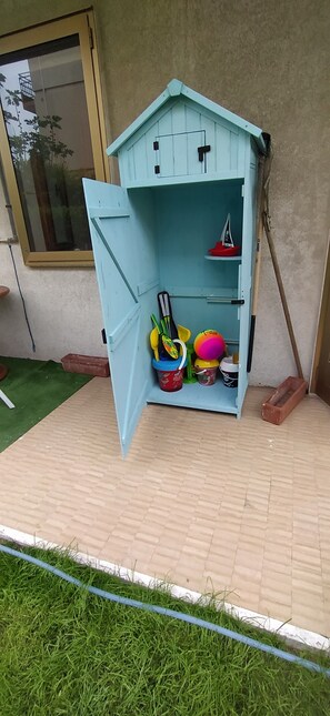 Children's area