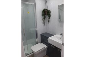 2 identical shower rooms 