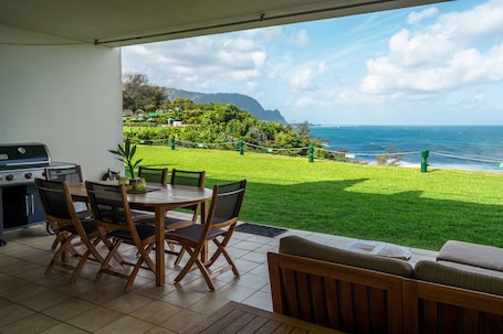 The lanai of Puu Poa 111 looking toward world famous bali hai