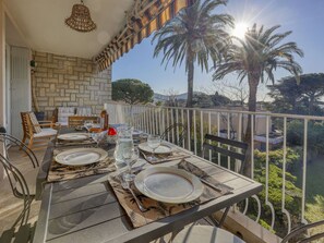 Appartement, Balcon, Recours, Eco Hôtel, Villa, Hôtel, Mobilier De Jardin