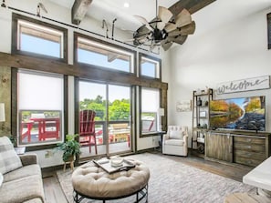 Blue Ridge Loft: Living Room with Balcony Overlooking DT Blue Ridge