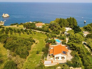 L'Eau, Ciel, Plante, Propriété, Bâtiment, La Nature, Bleu Azur, Paysage Naturel, Arbre, Végétation