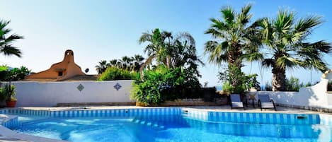 Water, Sky, Plant, Swimming Pool, Azure, Tree, Seaside Resort, Arecales, Eco Hotel, Leisure