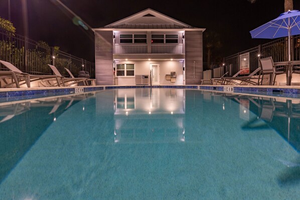 Beautiful and large swimming pool, family fun!