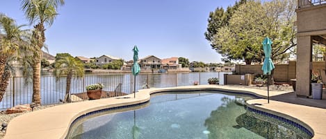 Glendale Vacation Rental | 4BR | 3BA | 2,747 Sq Ft | 2-Story Home