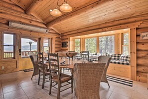 Cabin Interior | Kitchen Dining Area | Dishware/Flatware