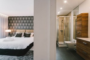 Bica 2 Masterbedroom 1/en suite bathroom