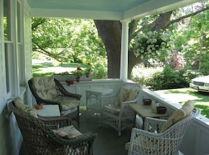 the perfect place to relax on the fron porch