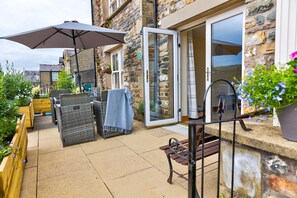 Howgills Apartment 8 - Patio doors onto rear entrance