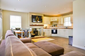 Living Room / Lounge