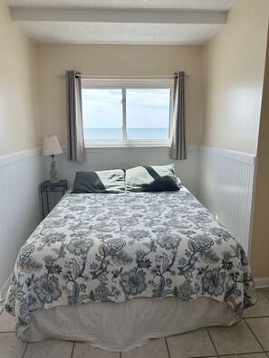 Queen bed