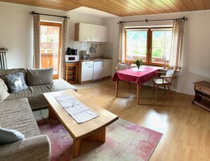 Fewo Wiesnhäusl (DE Schönau am Königssee) - Repak Marinko und Maria-Luise - 37043-Wohnung 1