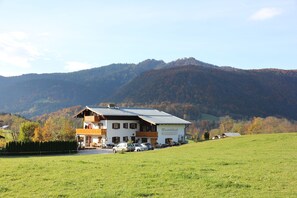 Fewo Wiesnhäusl (DE Schönau am Königssee) - Repak Marinko und Maria-Luise - 37043-Hausansicht
