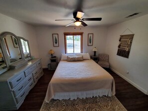 Bedroom 2 with King Bed