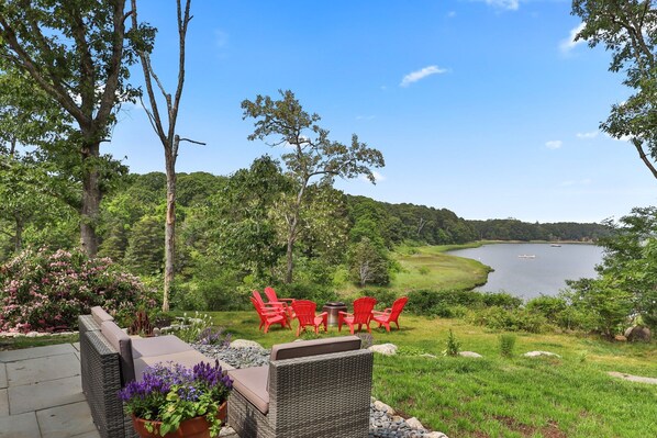 Waterfront Property in Orleans!