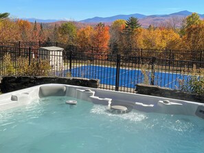 Bain à remous extérieur