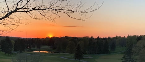 Stunning sunset over the beautiful golf course.