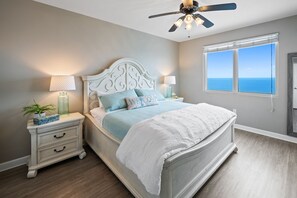 Ocean Oasis Suite ~ King Bed