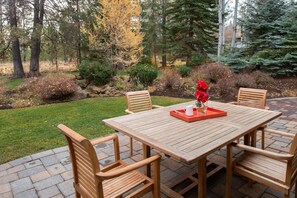 Patio Dining
