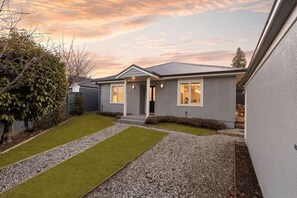 Central Arrowtown Home