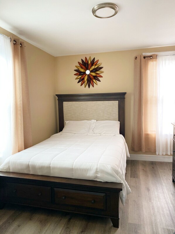 Comfortable Queen size bed