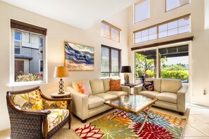 Relax in the elegantly decorated living room.