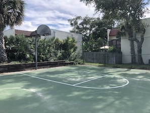 Sport court