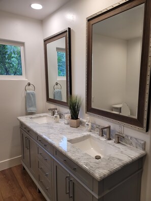 72 inch double vanity sink