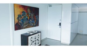 Unclassified image, 5 of 27, button