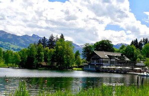 Nahegelegener Schwarzsee