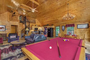 Spielezimmer