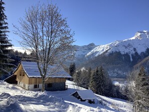 Calme absolu et vue magnifique à 1200m d'altitude